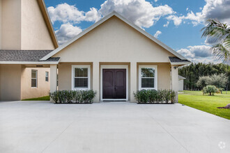 Building Photo - 3890 Cabbage Palm Way