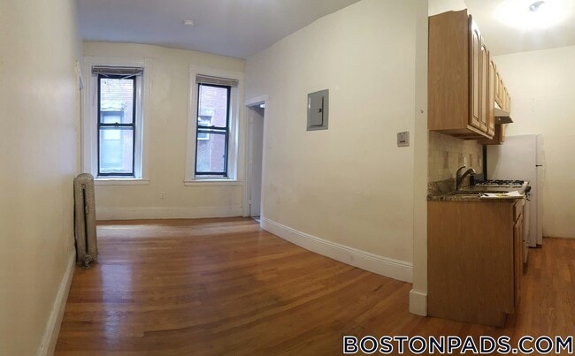 Building Photo - 313 Huntington Ave