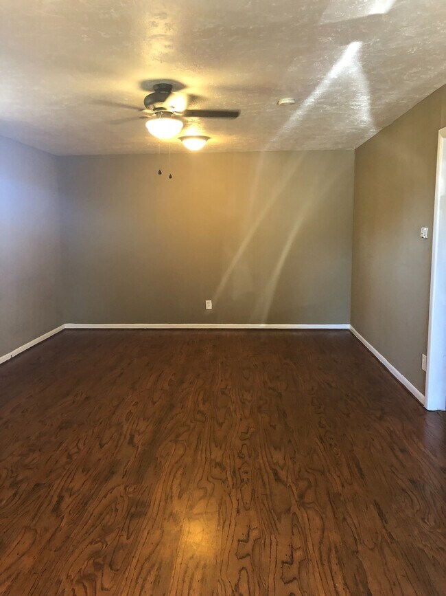 Foto del edificio - Adorable One bedrom efficiency in SUNSET T...