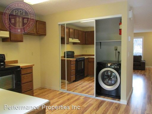 Foto del edificio - 2 br, 1.5 bath House - 29570 SW Volley Str...