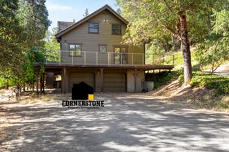 Building Photo - 1801 Wagon Trail Dr