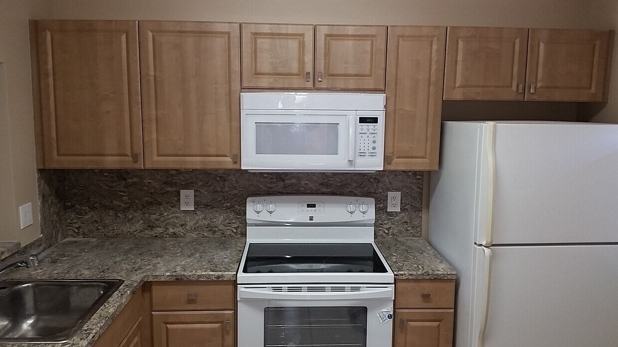 6660 Somerset Dr Unit 101, Boca Raton, FL 33433 Condo for Rent in