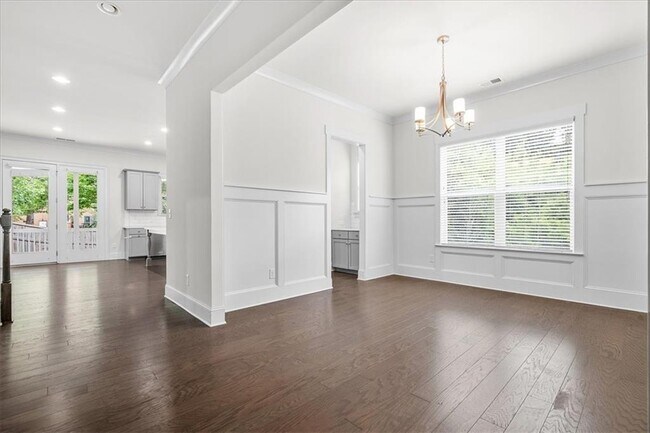Building Photo - 580 Avondale Hills Dr
