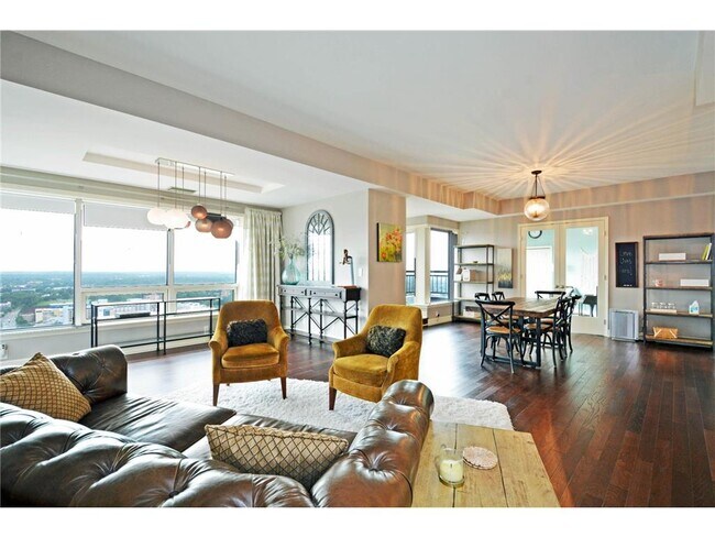 Foto del edificio - 168 6th St E