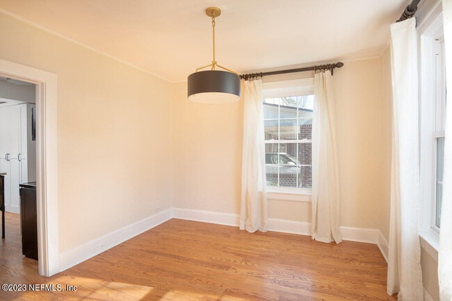 Building Photo - 1225 Landon Ave