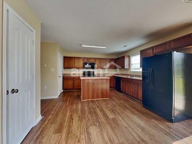 Foto del edificio - 1410 River Run Rd