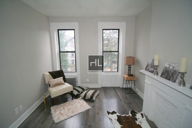 Building Photo - 490 Lexington Ave