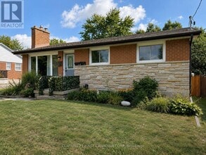 Building Photo - 238 McNay St