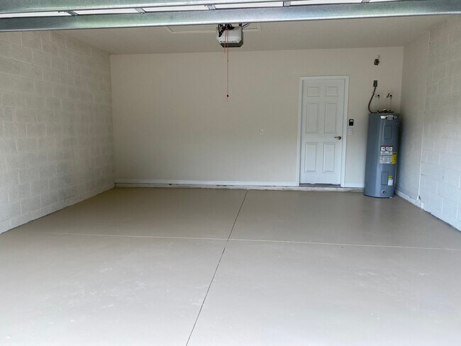 Foto del edificio - 636 SW 19th Ave