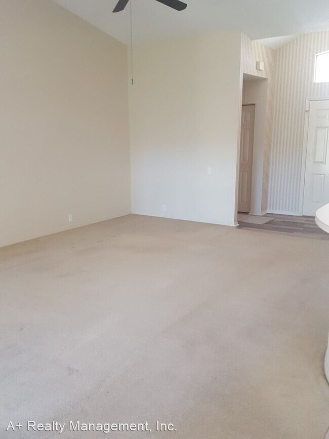 Building Photo - 3 br, 2 bath House - 8827 Poe Dr.