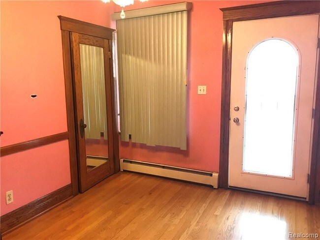 Foto del edificio - 1728 Campbell St