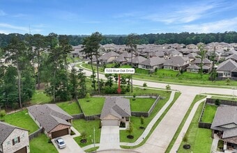 Building Photo - 7103 Blue Oak Dr