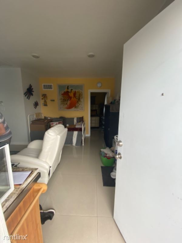 Foto del edificio - 1 br, 1 bath House - 1005 E Clark Ave