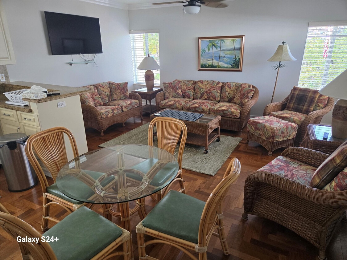 Foto principal - 108.5 Commercial Blvd