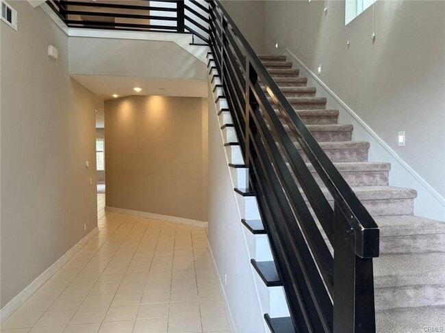 Building Photo - 70 Swift, Irvine, CA 92618 - 4 BR 4.5 BA S...