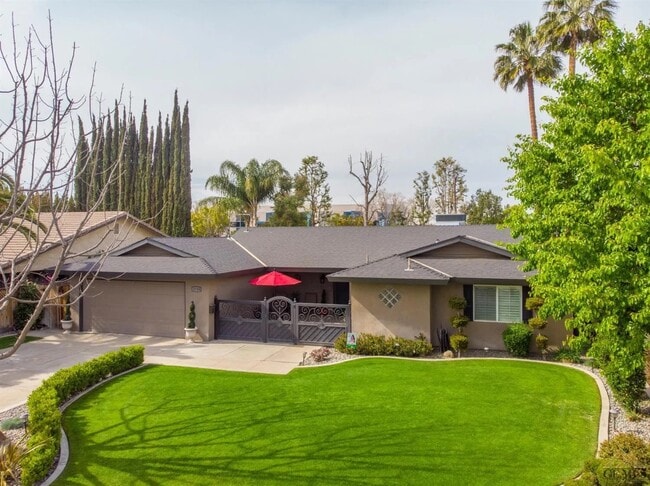 Building Photo - 5708 Cochran Dr