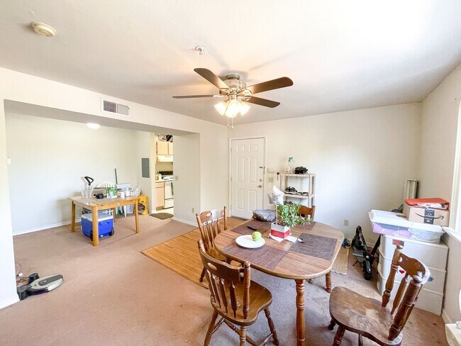 Foto del edificio - Campus Edge #913