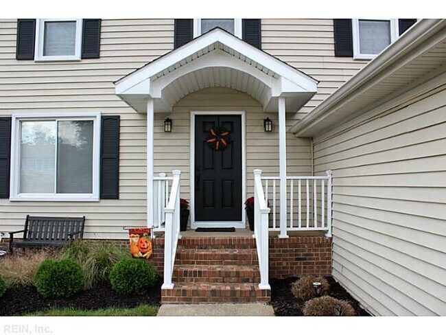 Foto del edificio - Lovely 4 bedroom home in Salem Woods area of Virginia Beach