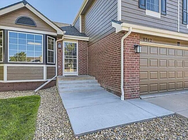 Foto del edificio - 8942 W Lake Dr