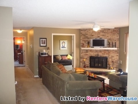 Building Photo - 4268 Oakmede Ln