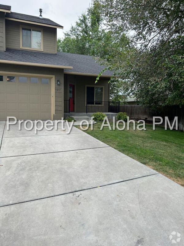 Building Photo - 9287 W Goggin Ct