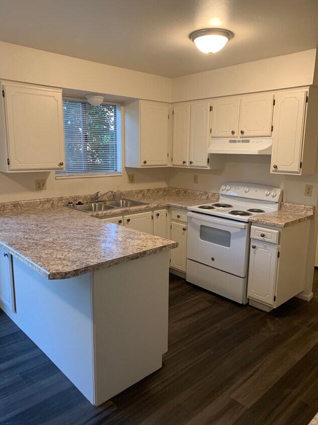 2093 E 4500 S, Holladay, UT 84117 Townhome Rentals in Holladay UT