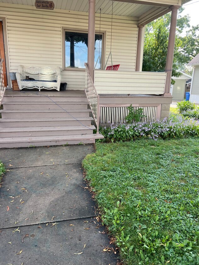 Front and back porches - 127 N 10th St
