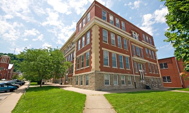 Building Photo - 215 Limestone-#215 17