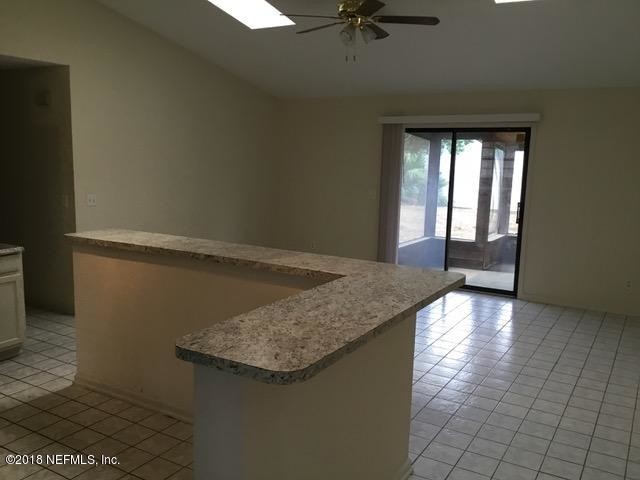Building Photo - 3920 Sans Pareil St