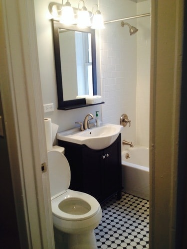 Foto del edificio - 2960 N Elston Ave