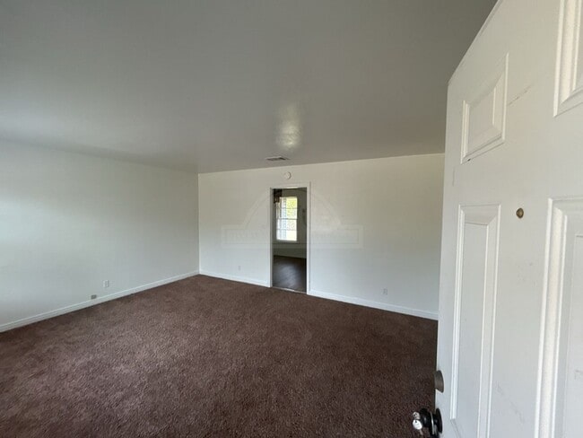 Building Photo - 1307 Chico Ct