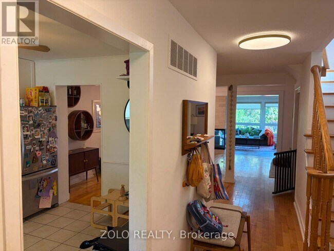 Photo du bâtiment - 2595 Altadena Ct