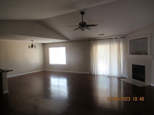 Building Photo - 1244 Holt Ave
