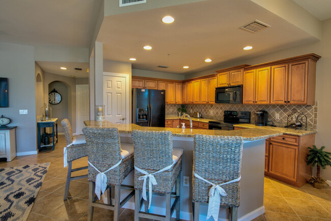 Building Photo - 8775 Coastline Ct