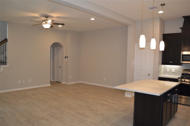 Building Photo - 28043 Rocky Heights Dr