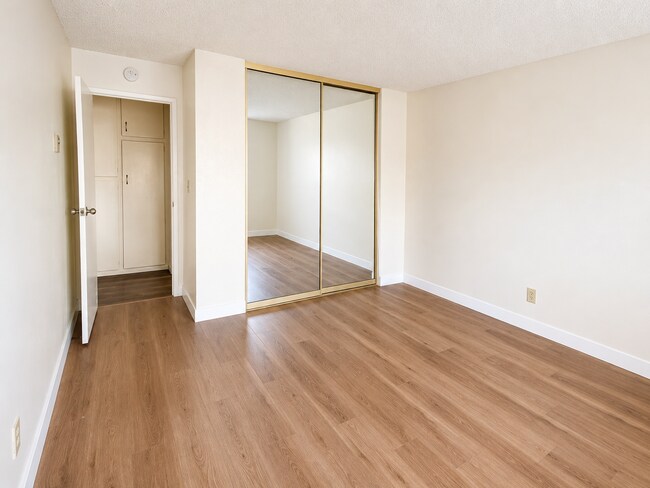 Foto del edificio - 8641 Lake Murray Blvd