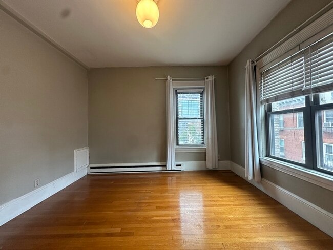 Photo - 857 Beacon St Apartment