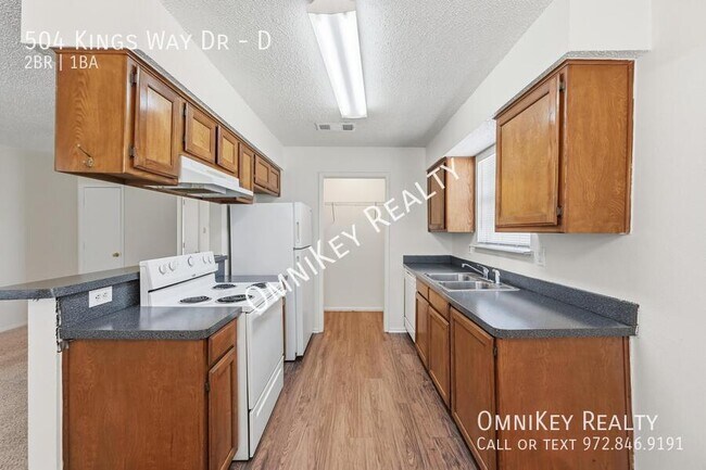 Foto del edificio - 504 Kings Way Dr
