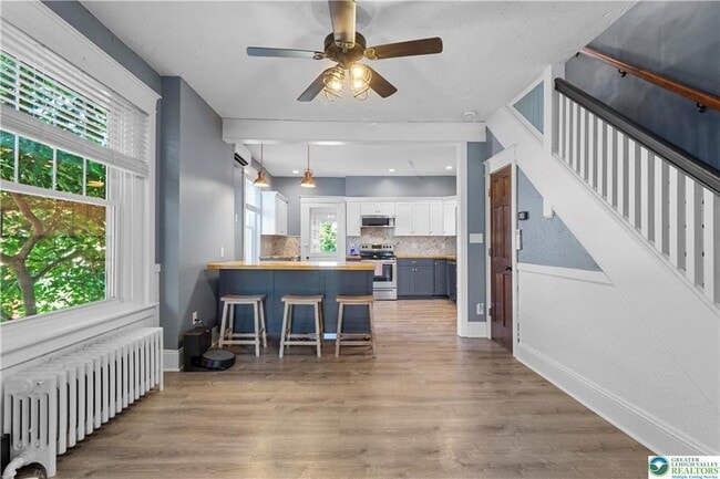 Building Photo - 413 Woodlawn Ave