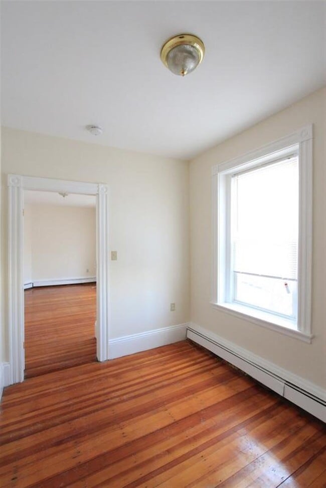 Building Photo - 10 Winter St