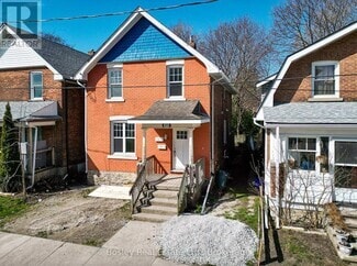 Building Photo - 1072-1072 1st Ave 'A' W