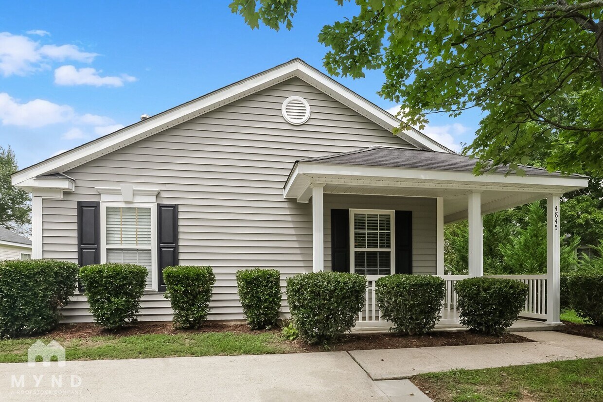 Primary Photo - 4845 Silverdene St