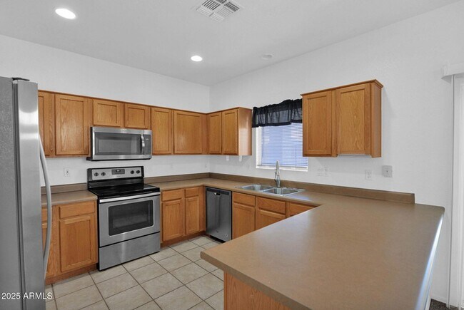 Foto del edificio - 1750 W Union Hills Dr