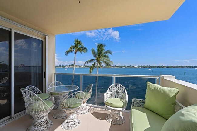 Foto del edificio - 2800 N Flagler Dr