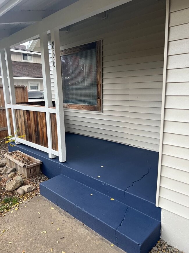 Building Photo - 3BED 2.5BATH HOME NEAR DOWNTOWN