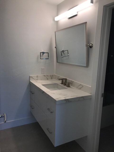 Foto del edificio - 1201 Alta Vista Ct