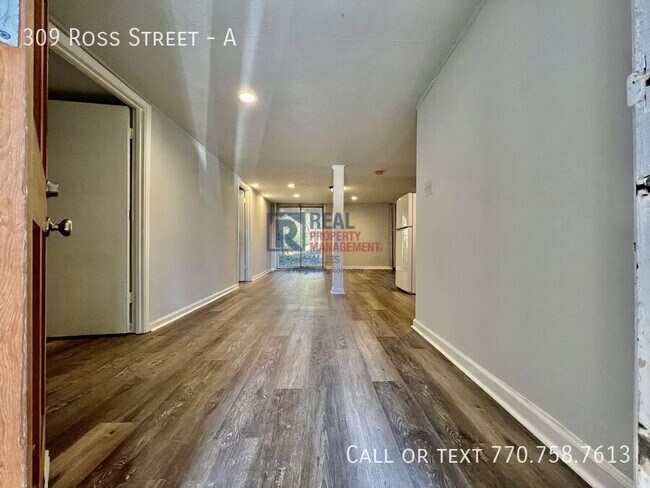 Foto del edificio - 309 Ross St NE