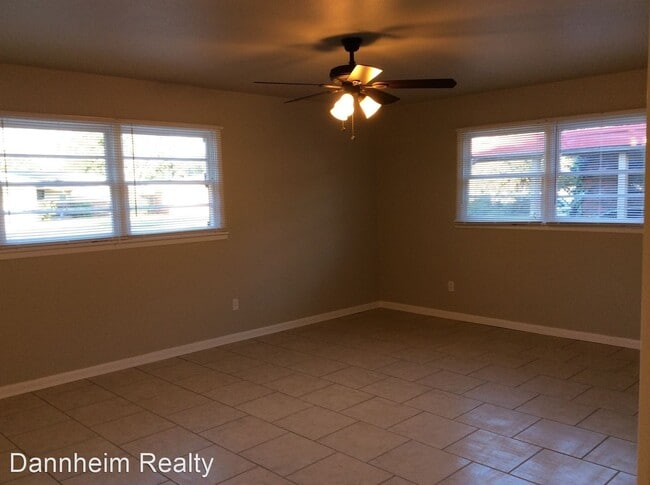 Building Photo - 3 br, 2 bath House - 2809 57th Street