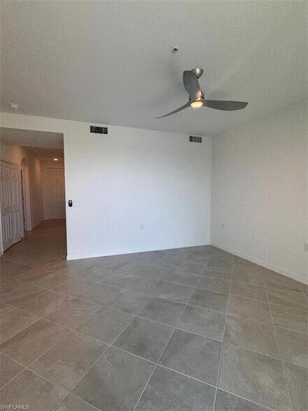 Building Photo - 43989 Boardwalk Loop