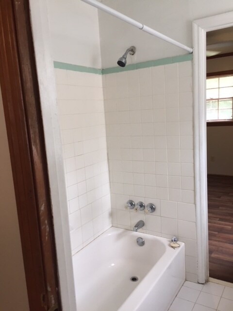 Foto principal - 320 Walden Ave